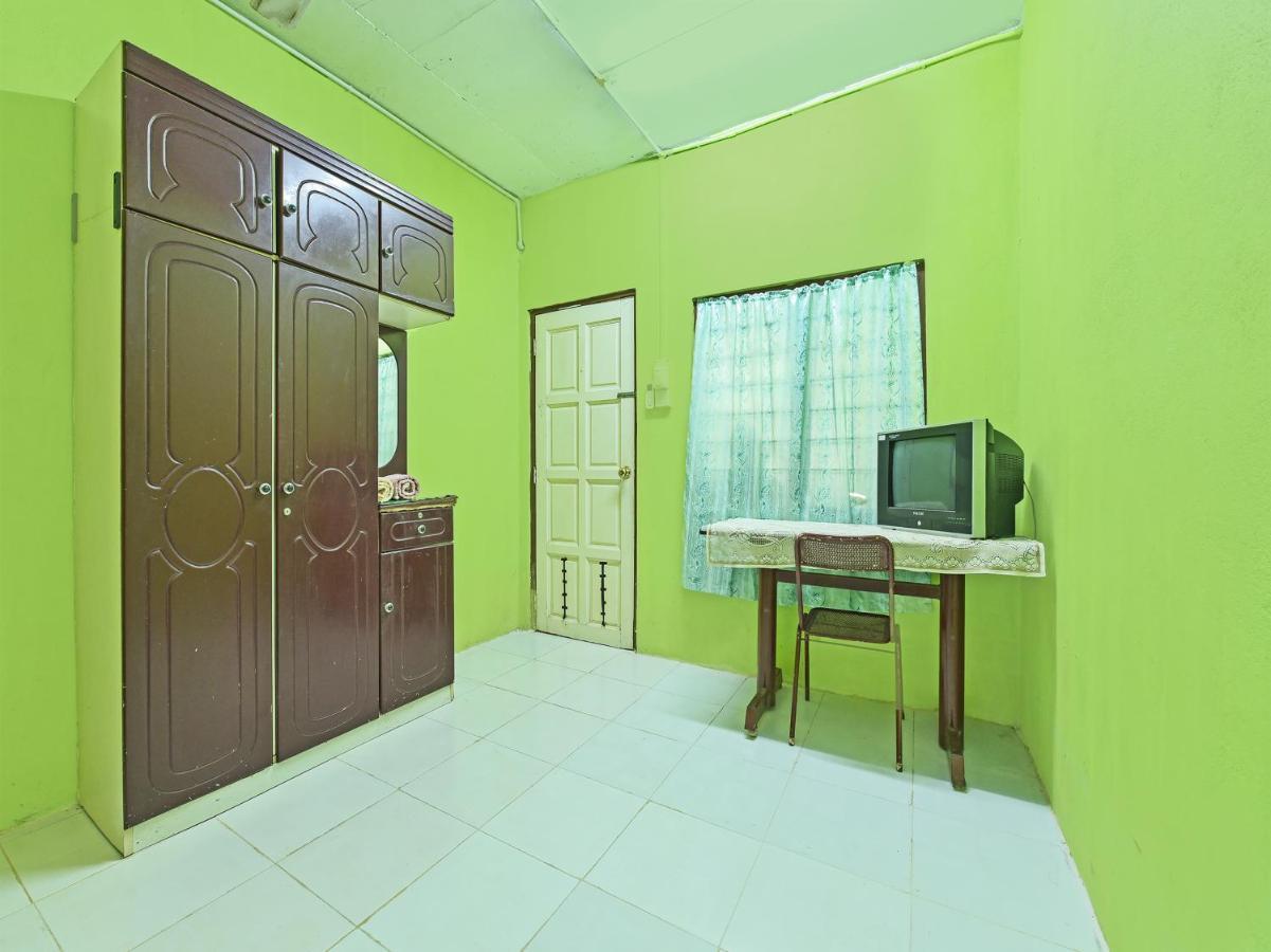 Oyo 90454 Haza Harmoni Guesthouse Kota Bharu Kültér fotó